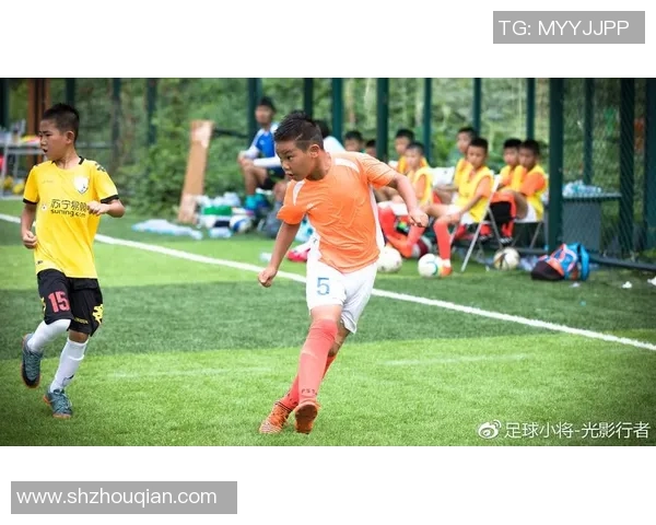 南京足球队以86分领跑挑战赛积分榜展现强劲实力