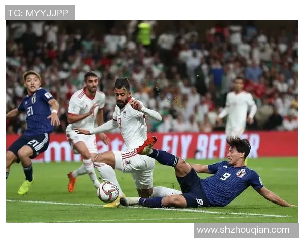 历届足球明星手机壁纸精选回顾让你随时感受绿茵场上的激情与荣耀